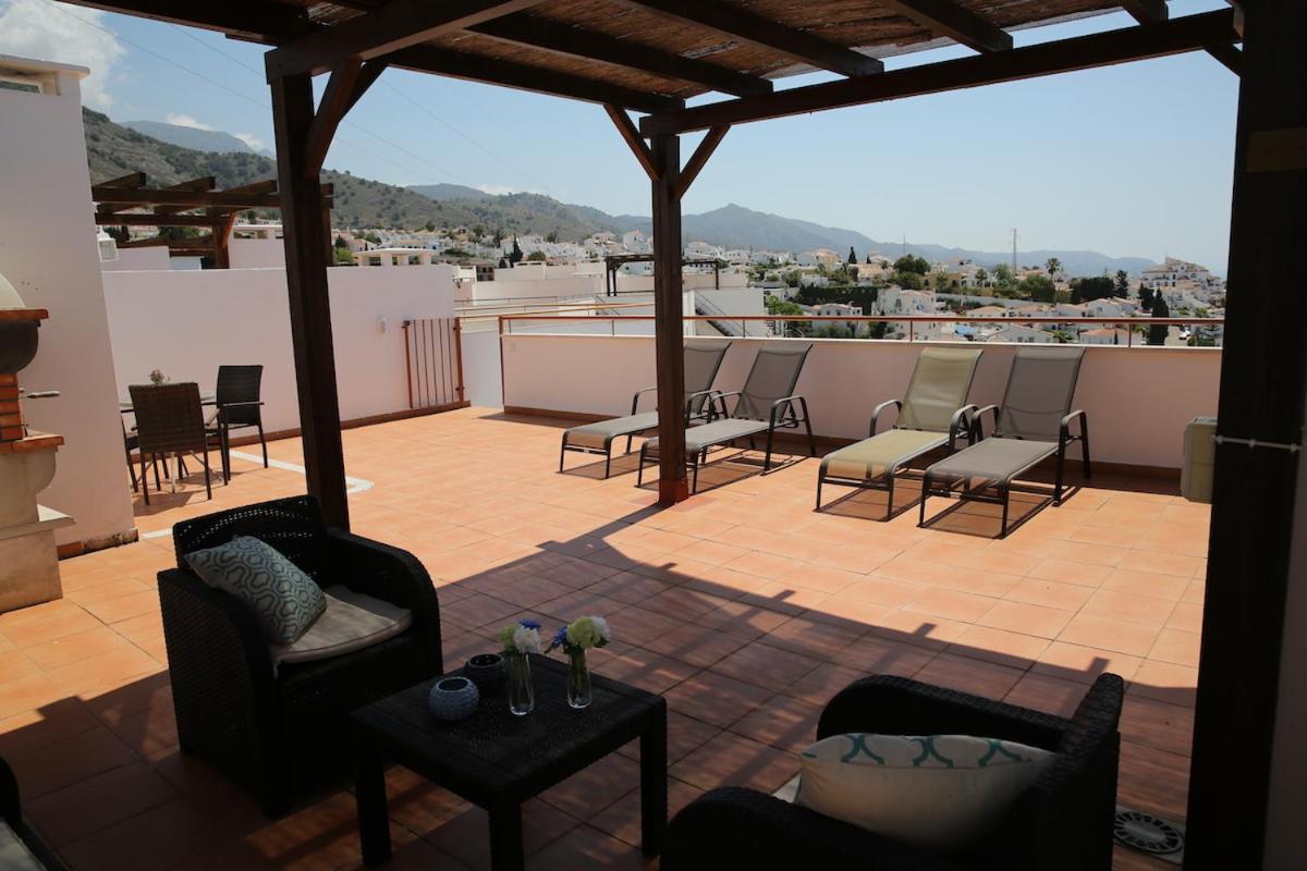 Andaluz Apartments Mar De Nerja Kültér fotó
