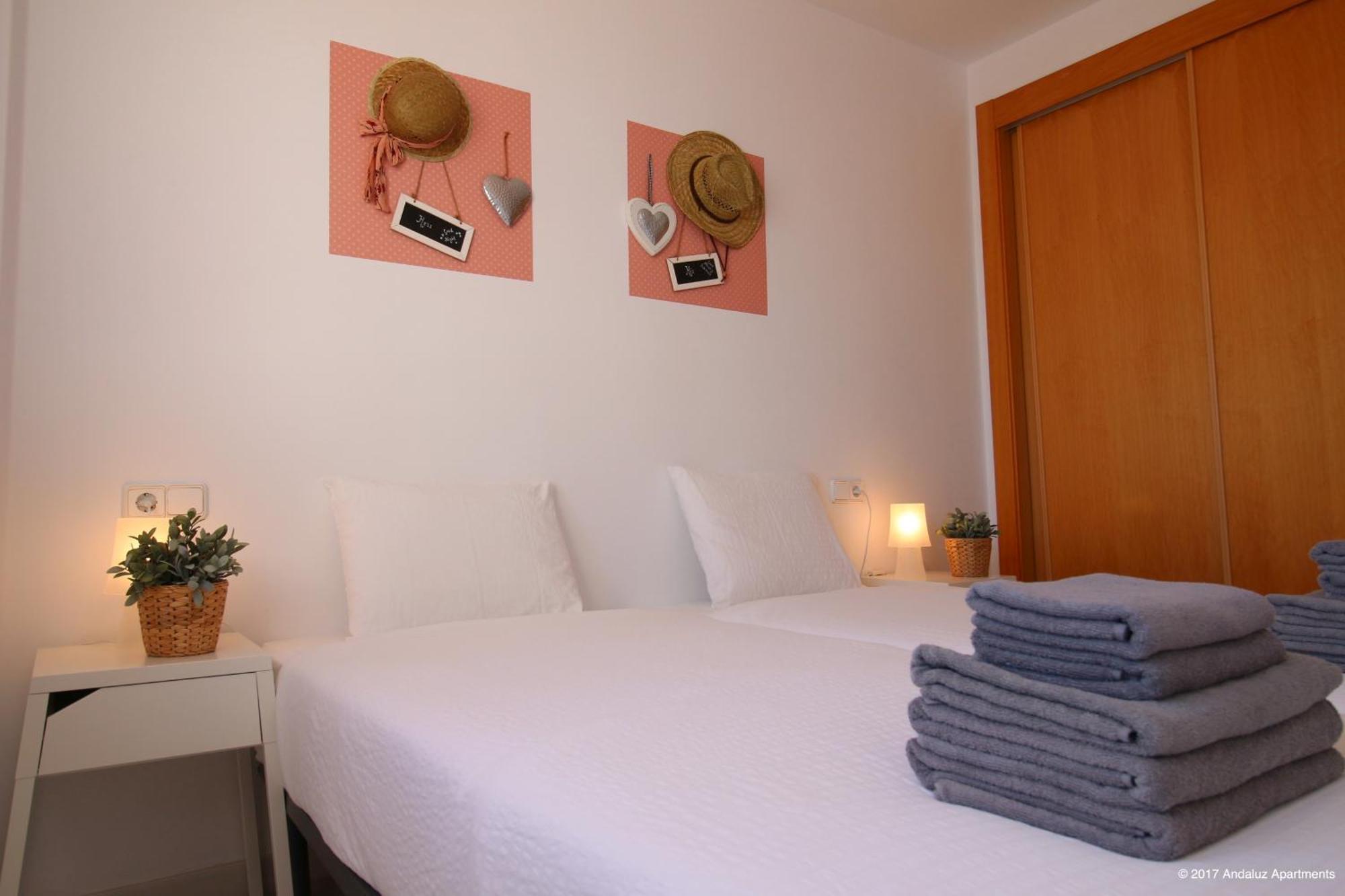 Andaluz Apartments Mar De Nerja Kültér fotó
