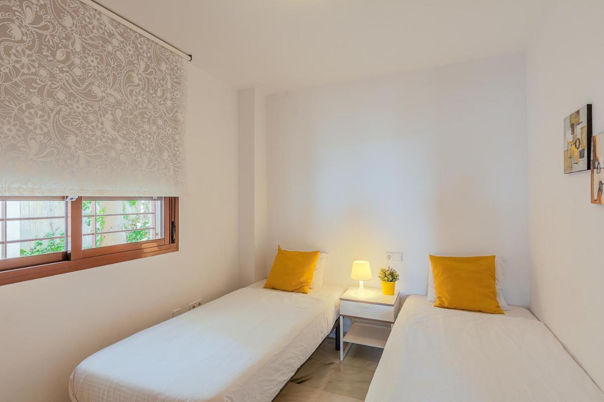 Andaluz Apartments Mar De Nerja Szoba fotó