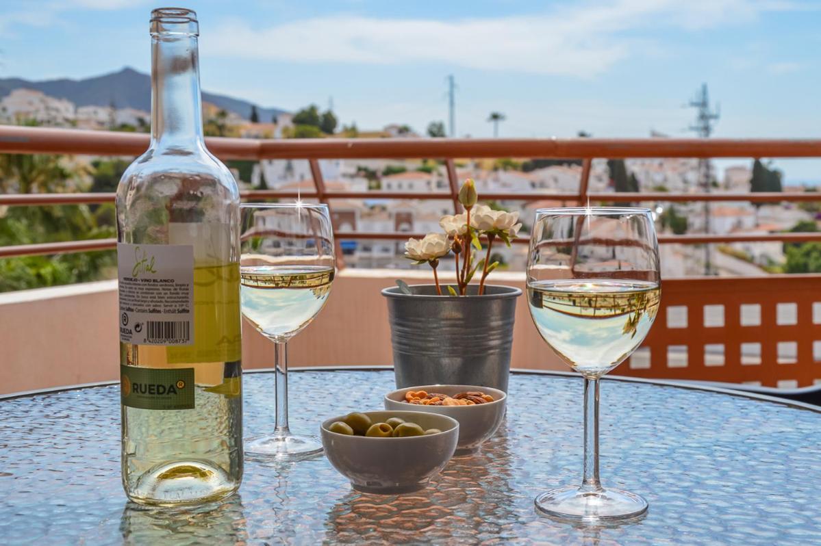 Andaluz Apartments Mar De Nerja Szoba fotó